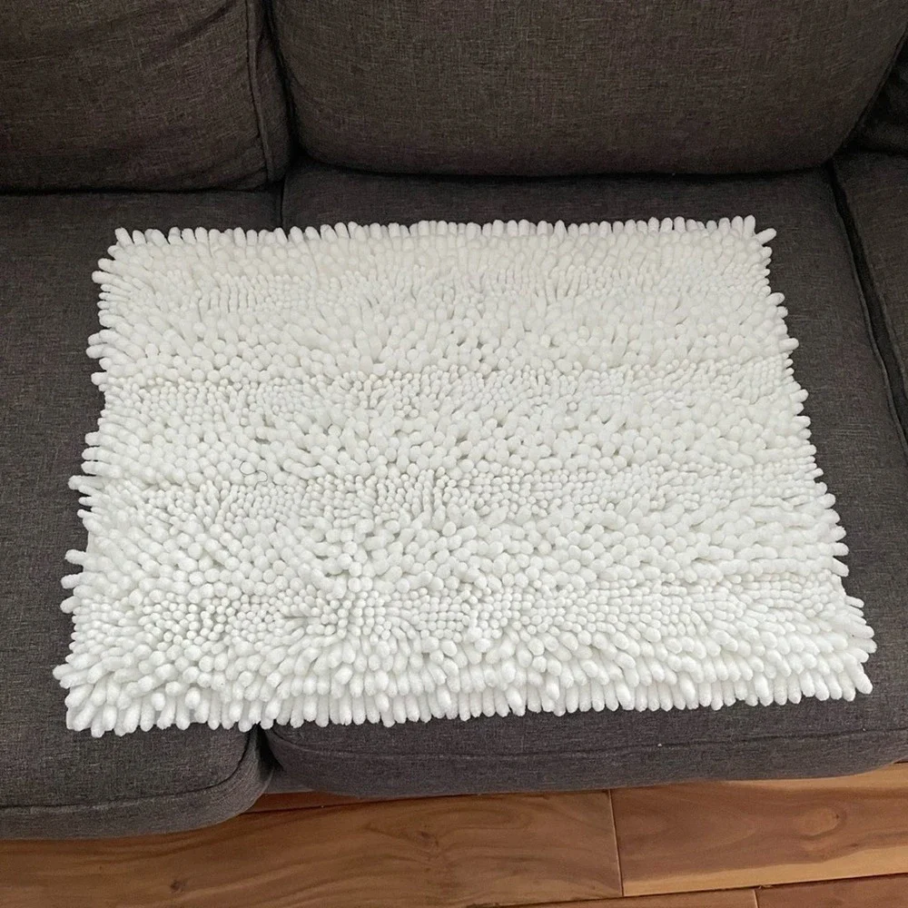 Laura Ashley bathroom mat